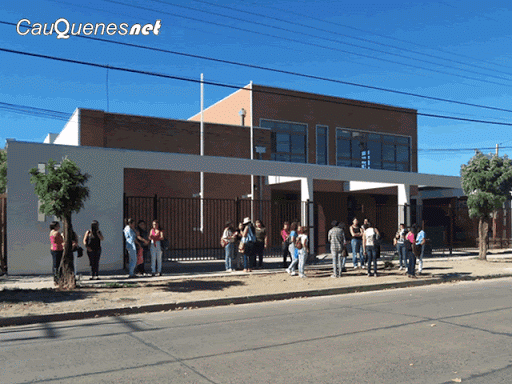 Municipalidad de Cauquenes compromete ayuda a alumnos de escasos recursos del CFT San Agustín
