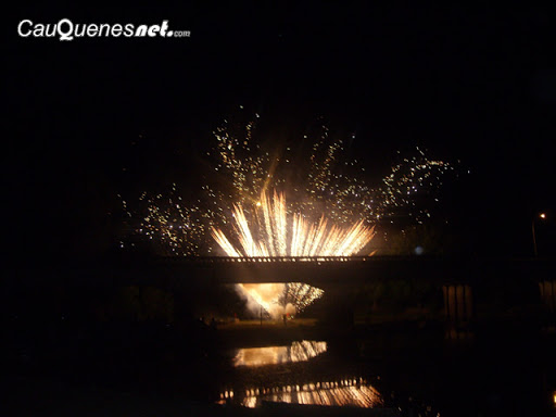 Enamorados de Cauquenes festejarán con Show y fuegos artificiales este 14 de febrero