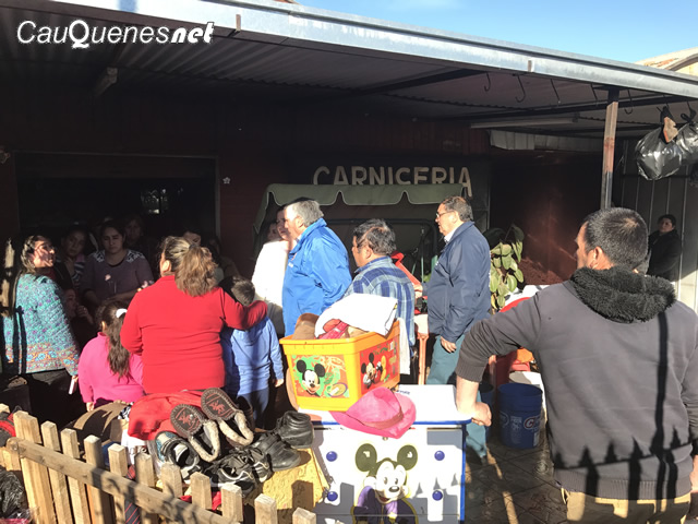 ayuda a familia x incendio porongo 02-cqnet