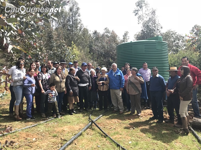 Pichihuedque agua para 35 familias 02-cqnet