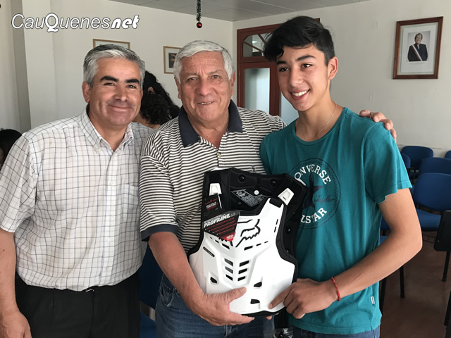 Subvencion a deportista motocross 01-cqnet