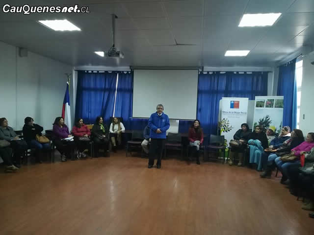 Conversatorio mujeres rurales 01-cqcl