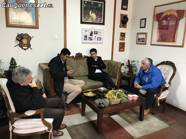 Municipio de Cauquenes gestiona proyecto para comercio local