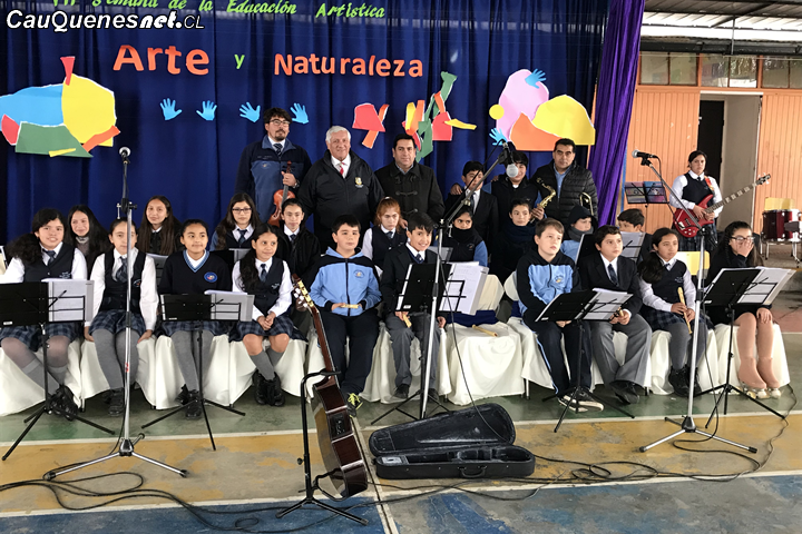 En escuela del Barrio Estación de Cauquenes conmemoran el día de la Educación Artística