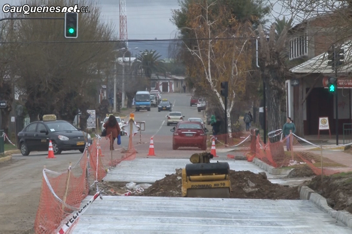 Municipio informa que reparación de calles de Cauquenes sigue avanzando