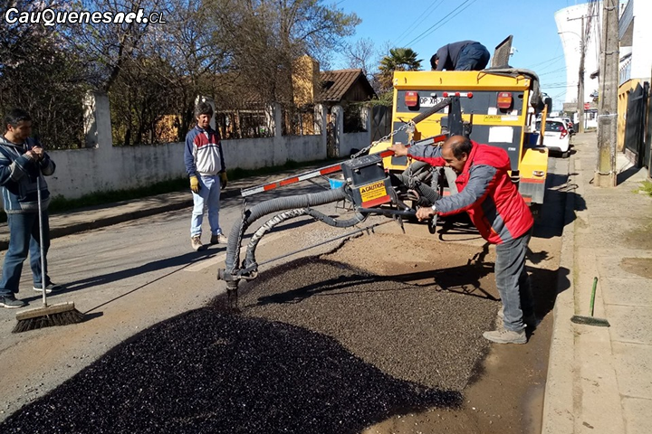 Municipalidad de Cauquenes asegura que continúa reparación de calles con fondos propios