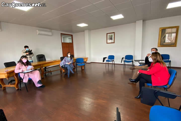 Directora de SernamEG Maule se reunió con nueva alcaldesa de Cauquenes