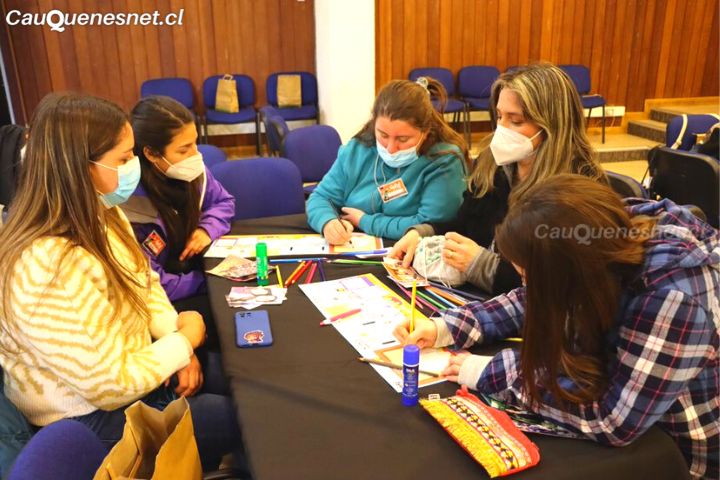 Educadoras de párvulos se capacitan para potenciar la enseñanza de ciencias desde la educación inicial