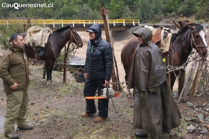 En el Maule Carabineros llama a la precaución y a evacuar al momento de ser solicitado por las autoridades