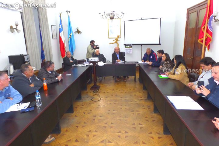 ANFA nacional accede a entregar usufructo de Estadio Retulemu a Municipio de Cauquenes para avance de proyecto