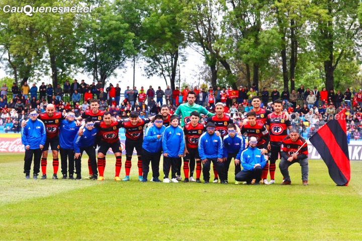 Selección de Fútbol Down de Cauquenes vivió inolvidable experiencia junto a Rangers de Talca