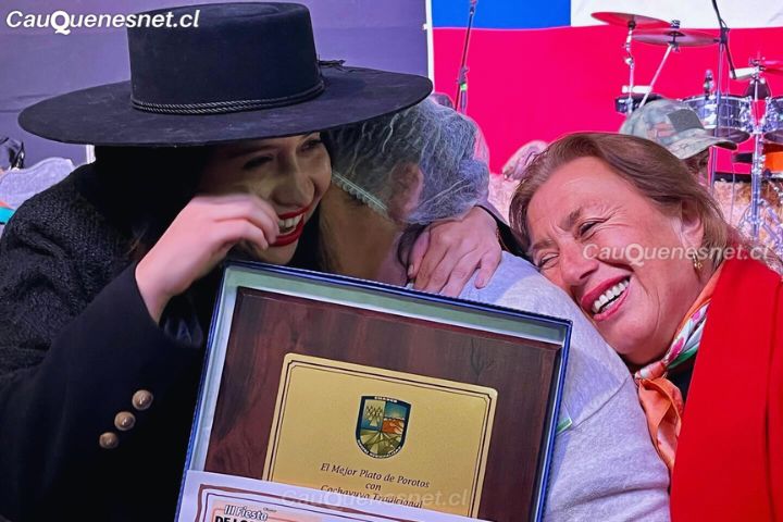 Diputada Veloso participó en la fiesta de los porotos con cochayuyo de Chanco y acompañó a familias de Linares que recibieron subsidios