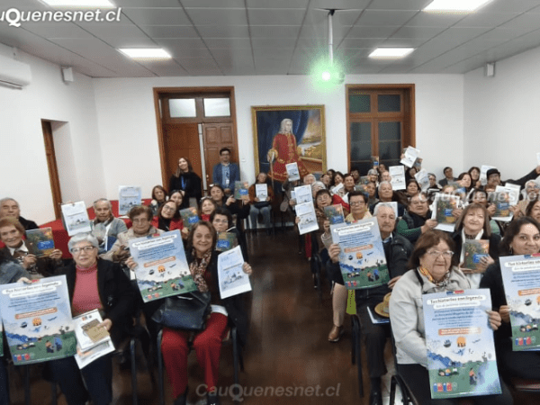 En Cauquenes y Yerbas Buenas se lanzó el concurso literario autobiográfico para personas mayores de&nbsp;SENAMA