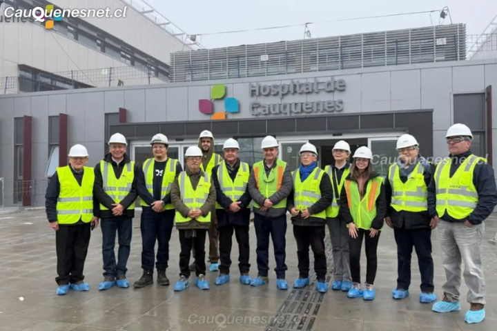 Director del Hospital de Cauquenes encabezó recorrido por las obras del nuevo recinto junto a comisionados de la PDI