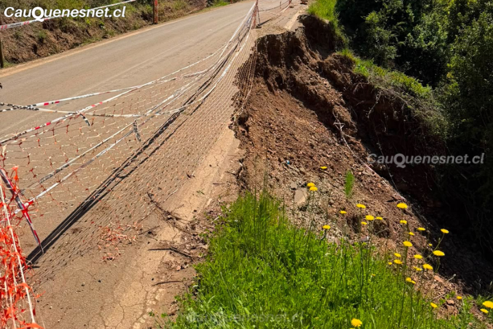 Restringen el tránsito en Ruta M-19 por socavón en el sector Quilicura-Salto de Agua